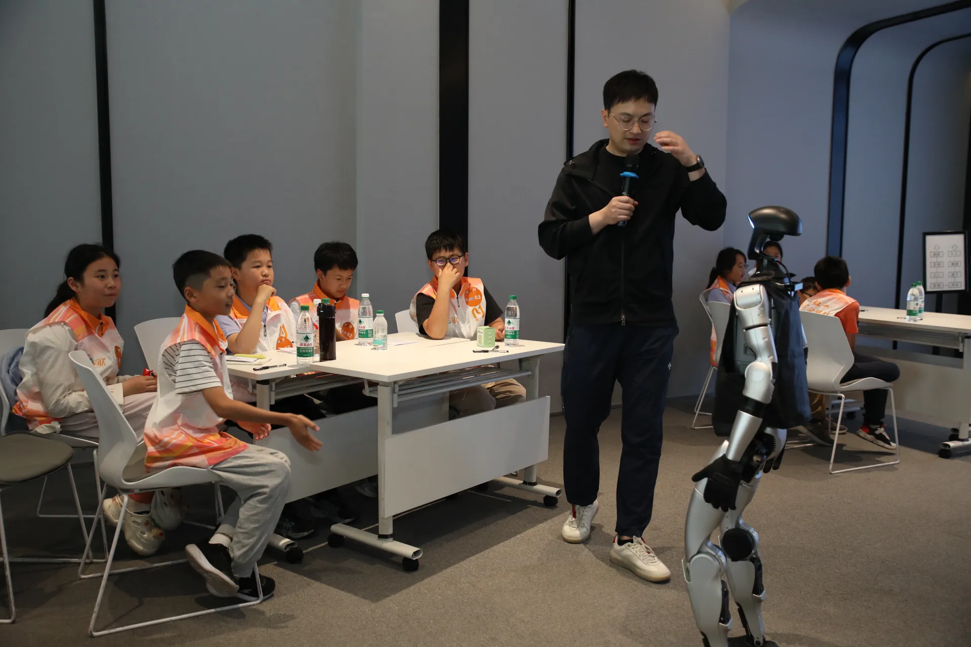 Robot Education 9